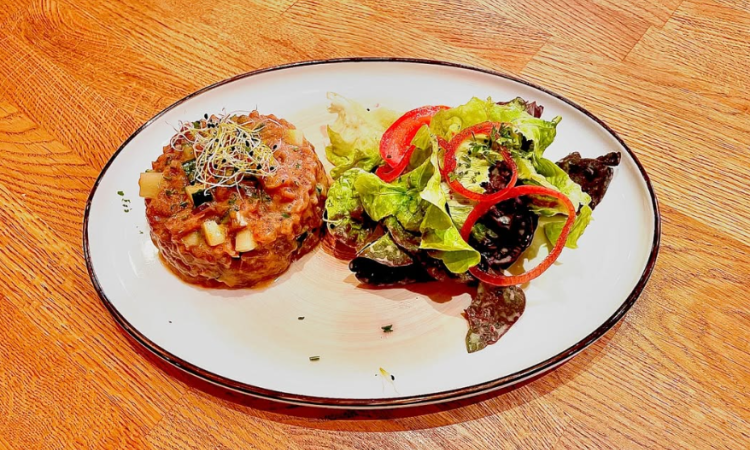 Brasserie avec formule du midi avec plats faits maison à Chambéry